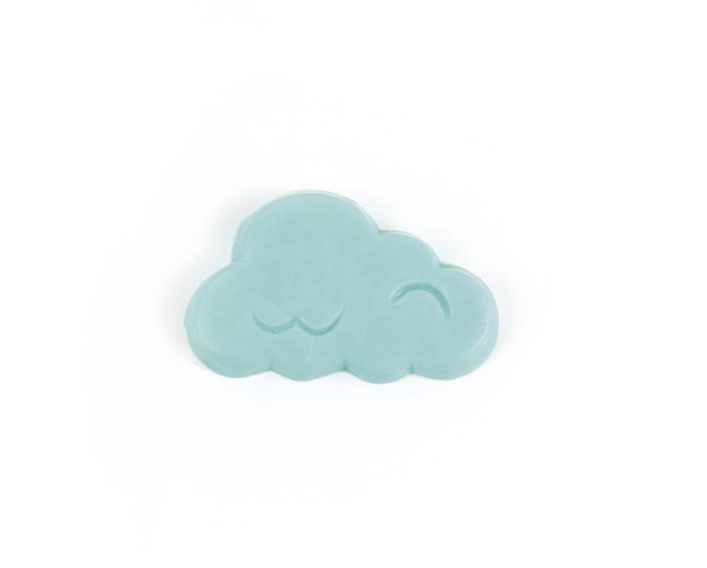 Cloud-shaped soap from unicorn soap kit